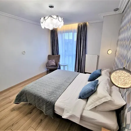 Світло Цілодобово Сучасні Апартаменти Біля Парку Топільче Ternopil Exterior foto